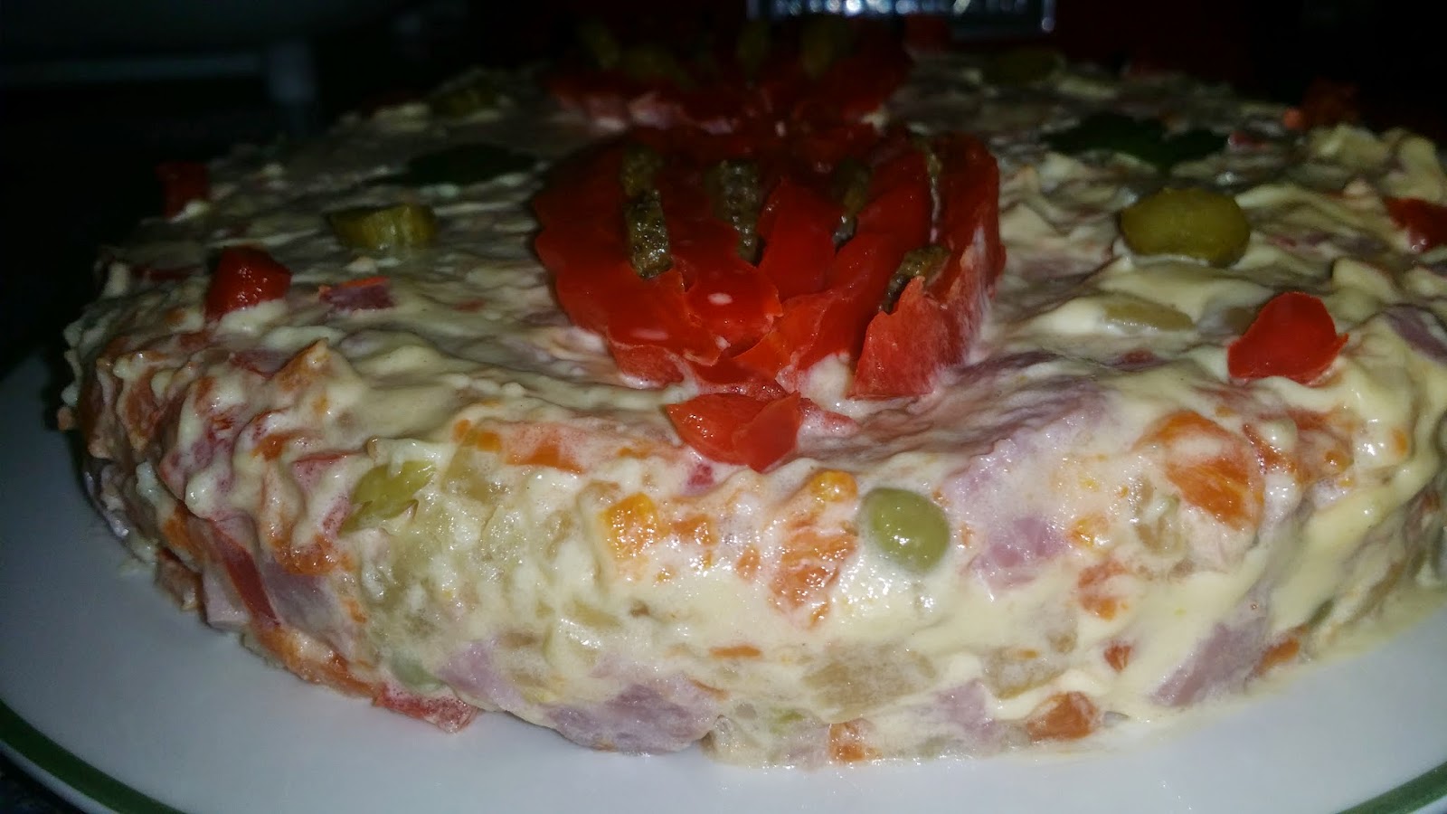 Salata de boeuf sau Salata ruseasca Olivier