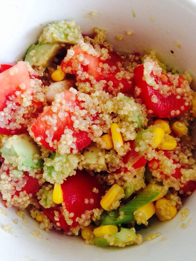 Salata mexicana cu quinoa