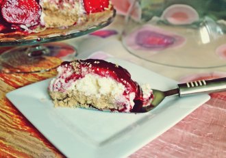 Cheescake cu căpșuni