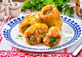 Ardei umpluti cu orez si legume la CrockPot - reteta video