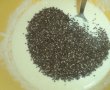 Tarta dietetica cu branza,iaurt,seminte de chia si capsuni-4