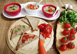 Pate din ficat de pui preparat la slow cooker Crock-Pot