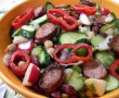 Salata de fasole boabe cu carnaciori-7