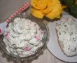 Cremă de brânză cu ceapă verde, mărar şi petale de trandafir-15