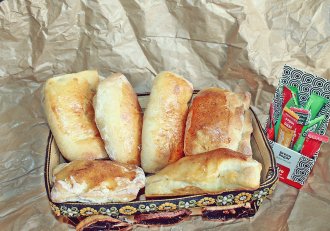 PLĂCINȚELE CU CARNE ȘI CIUPERCI