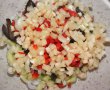 Salată de paste cu legume proaspete, caş şi salam uscat-12