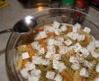 Salată de paste cu legume proaspete, caş şi salam uscat-26