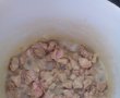 Galuste de cartofi cu carne in sos de rosii si smantana-1