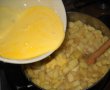 Desert prajitura cu mere, biscuiti si budinca (fara coacere)-5