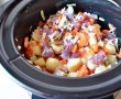 Ciorba de vitel cu legume la slow cooker Crock-Pot 4,7 L-4