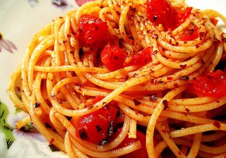 Spaghetti alla checca sul rogo