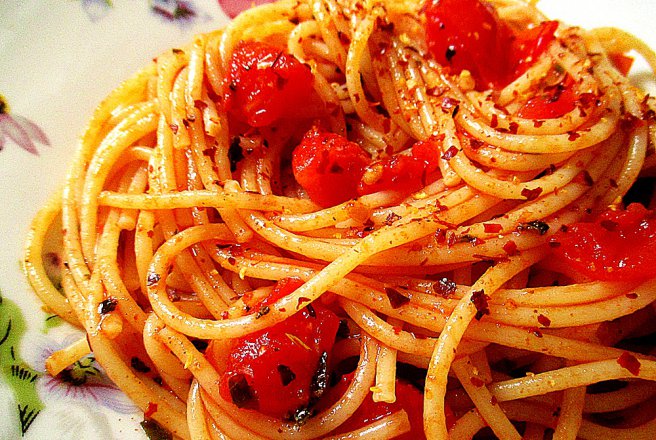 Spaghetti alla checca sul rogo