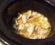 Muschi de porc in sos de rosii cu usturoi la slow cooker Crock-Pot 4,7 L-7