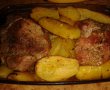 Carne de porc si cartofi la cuptor-2