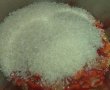 Coaste si carnati in sos de rosii cu pilaf de orez-5