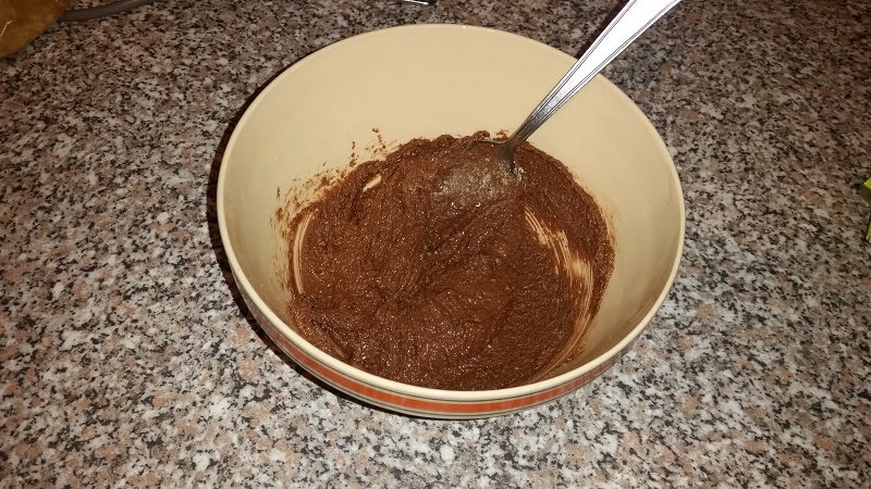 Cornulete din foietaj cu ciocolata si nuca