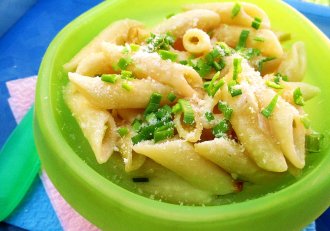 Penne cu praz si branza Edamer