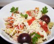 Salată de paste cu păstrăv afumat şi sos de roşii-13