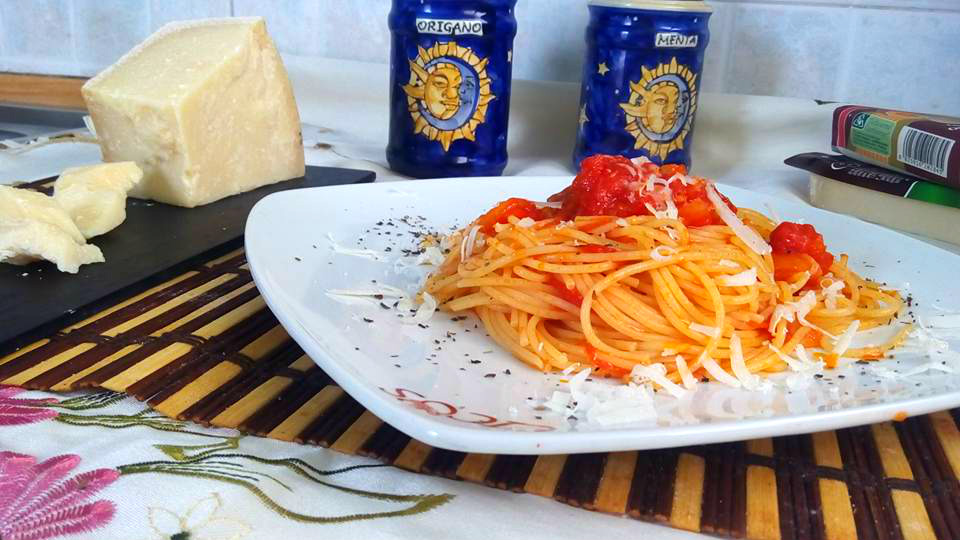 Spaghete cu sos