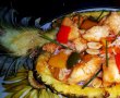 Pui cu orez in ananas - Khao phad sapparod-4