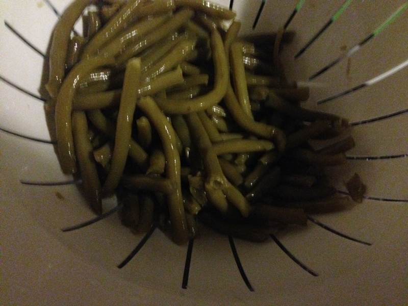 Paste cu fasole verde pastai in sos de unt