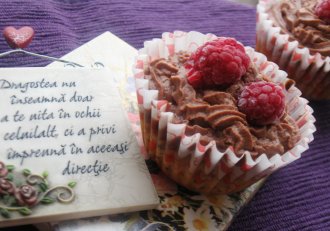 Briose cu zmeura
