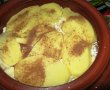 Cartofi gratinati cu piept de pui si afumatura-10