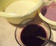 Prajitura cu iaurt si dulceata de coacaze negre-2
