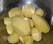 Carnati si carne afumata cu cartofi la cuptor-1