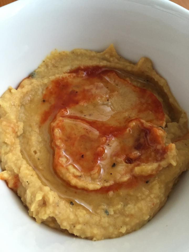 Hummus picant cu miere