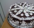 Tort cu ciocolata, mousse de ananas si bezea de cocos-14