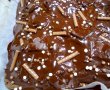 Negresa cu ciocolata,crema de branza si piersici-5