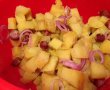 Salata de cartofi cu carnaciori si maioneza-2