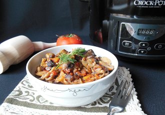 Tocanita cu ghebe si ciuperci la slow cooker Crock-Pot 4,7 L