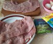 Rulouri din carne de porc cu sos de rosii si ciuperci-0