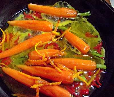 Salata de morcovi si telina cu dressing de portocale