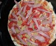 Pizza cu salam-3
