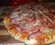 Pizza cu salam-4