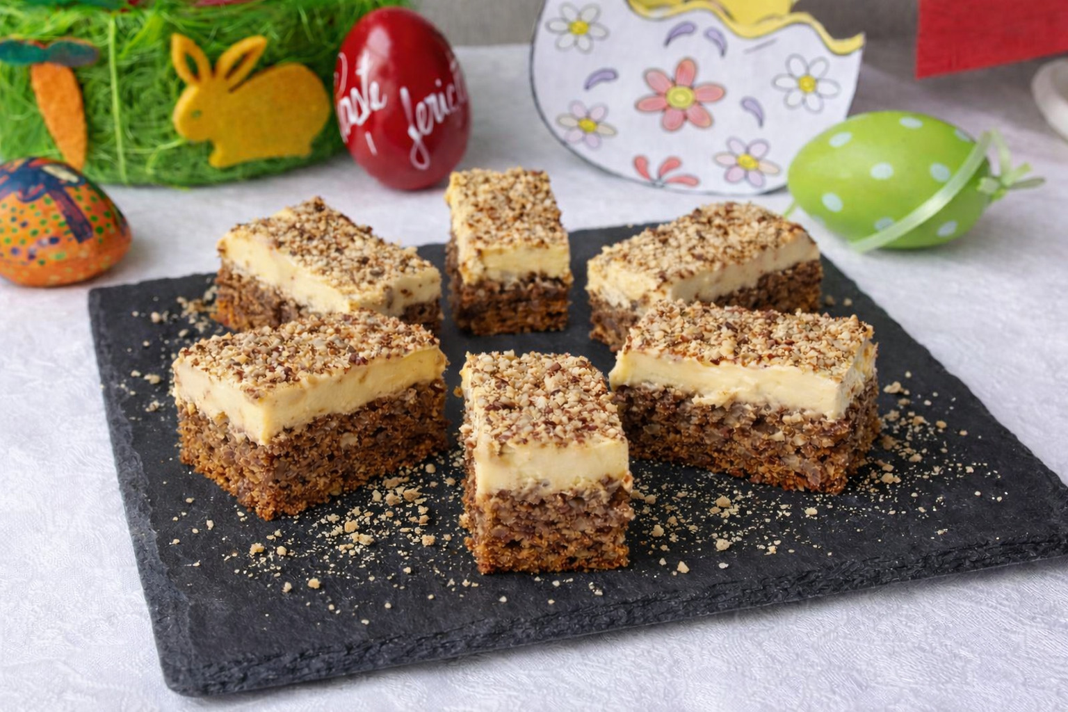 Reteta Prajitura cu nuca si crema cu mascarpone, un deliciu preferat de toata familia