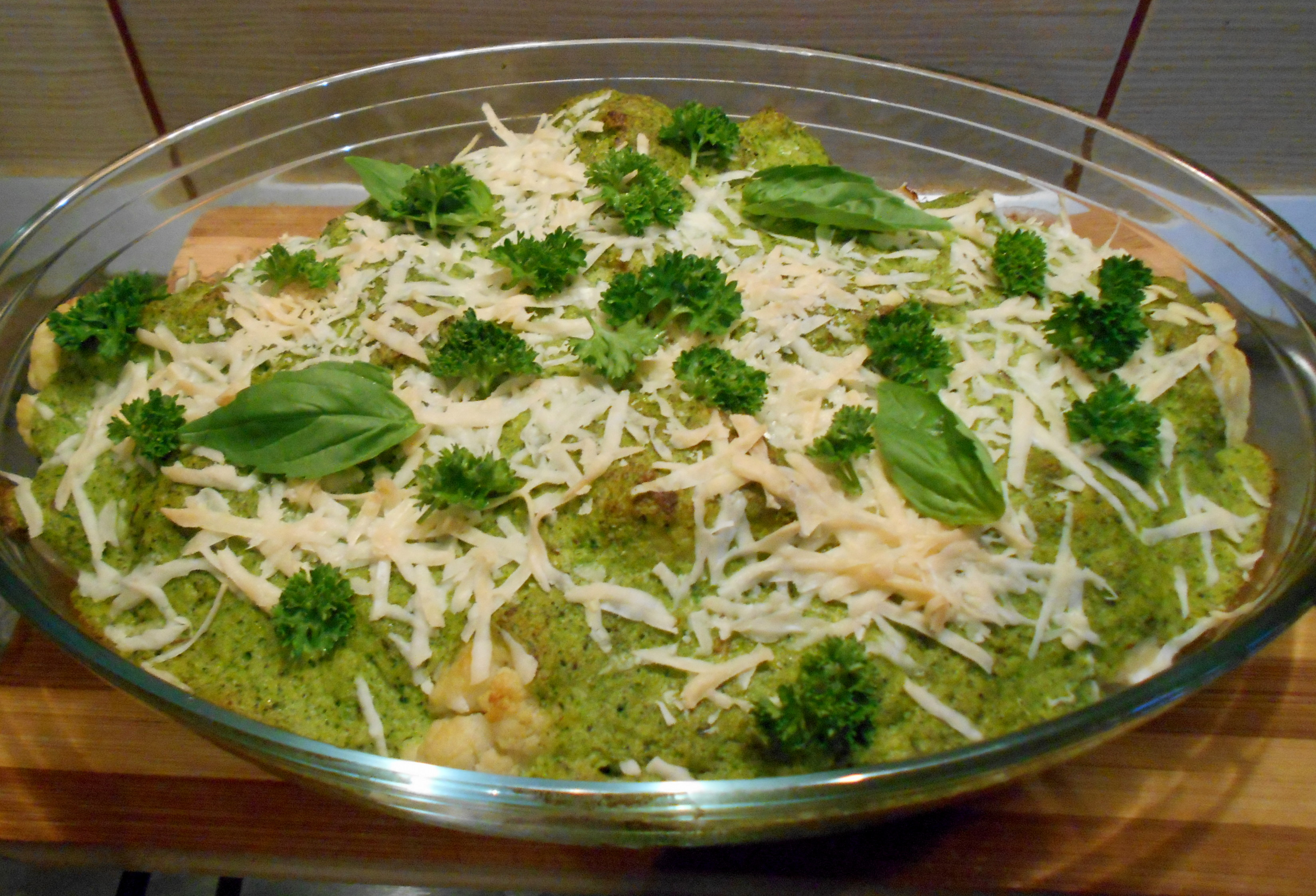 Conopida gratinata cu sos de broccoli