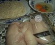 Piept de pui in crusta de fulgi de orez cu legume la cuptor-0