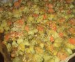 Piept de pui in crusta de fulgi de orez cu legume la cuptor-12