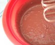 Tort de ciocolata cu capsuni (la rece)-3