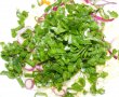 Salată de legume cu crenvuști, ouă și telemea-4