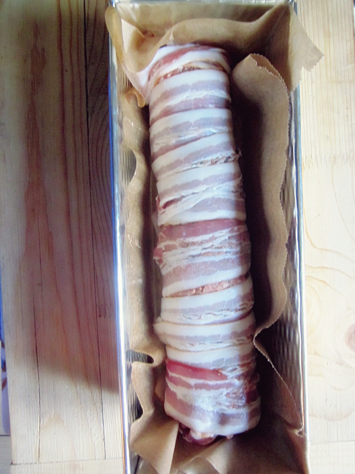 Sushi din carne cu branza afumata si bacon