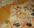 Pizza pe blat de lipie-17