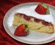 Prajitura rasturnata cu capsuni si biscuiti - Reteta delicioasa cu fructe-18