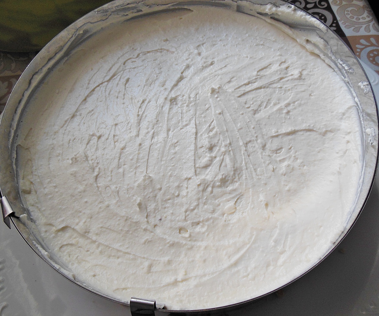 Desert cheesecake cu cirese si marshmallow, fara coacere