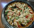 Pizza vegetariana cu pesto-2