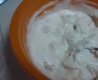 Tort cu crema de iaurt si piersici-4